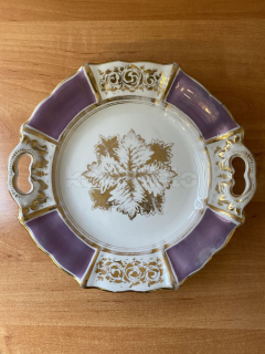 Porcelánový talíř