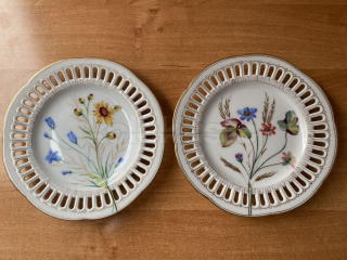 Porcelánový prořezávaný talířek, sada 2 ks