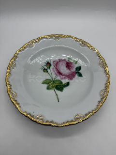 Porcelánový talíř
