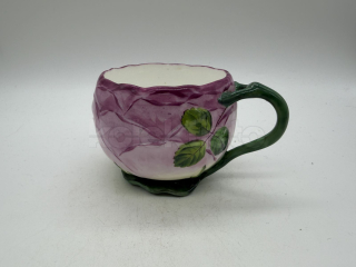 Porcelánový šálek bez podšálku
