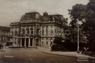300 Kč BRA Pohlednice Bratislava, SVK128074