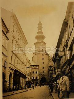 450 Kč BRA Foto Bratislava, SVK128164
