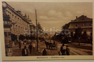 650 Kč BRA Pohlednice Bratislava, SVK128209