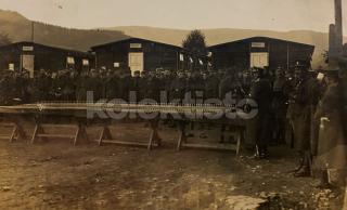 550 Kč XXX Pohlednice NEURČENO VOJÁCI, SVK128600