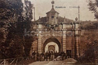 400 Kč NIT Pohlednice Komárno, SVK128630