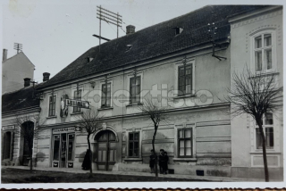 700 Kč NIT Pohlednice Levice, SVK128649