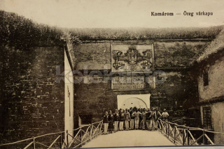 300 Kč NIT Pohlednice Komárno, SVK128685