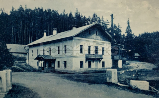 300 Kč PRE Pohlednice Kvetnica HOSPODY, SVK128893