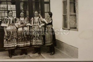 350 Kč PRE Pohlednice Vranov nad Topľou KROJE, SVK128929