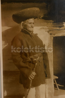 250 Kč TRE Pohlednice Trenčín KROJE, K.PLICKA, SVK129639