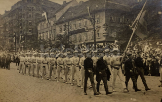 320 Kč XXX Pohlednice NEURČENO SOKOL, CZE100139