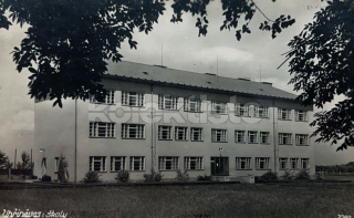 320 Kč ABM Pohlednice Praha 10-Uhříněves, CZE101322