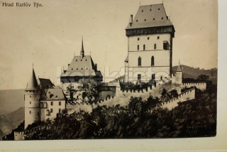 120 Kč BE Pohlednice Karlštejn, CZE104758