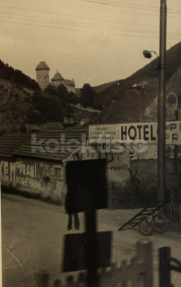 260 Kč BE Pohlednice Karlštejn, CZE104824