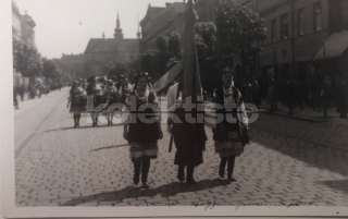 320 Kč BOM Pohlednice Brno KROJE, CZE105824
