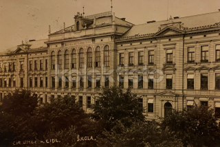 360 Kč HK Pohlednice Chlumec nad Cidlinou, CZE110688
