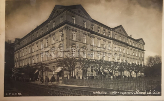 150 Kč KV Pohlednice Karlovy Vary VOJÁCI, CZE115074