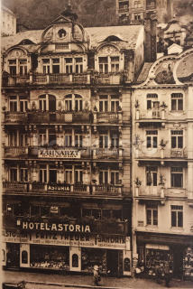 320 Kč KV Pohlednice Karlovy Vary OBCHODY, CZE115315
