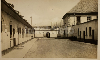 300 Kč LT Pohlednice Terezín, CZE116566