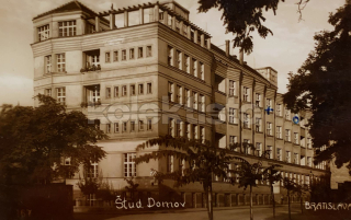 320 Kč BRA Pohlednice Bratislava, SVK128088