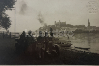 550 Kč BRA Pohlednice Bratislava AUTOMOBILY, SVK128191
